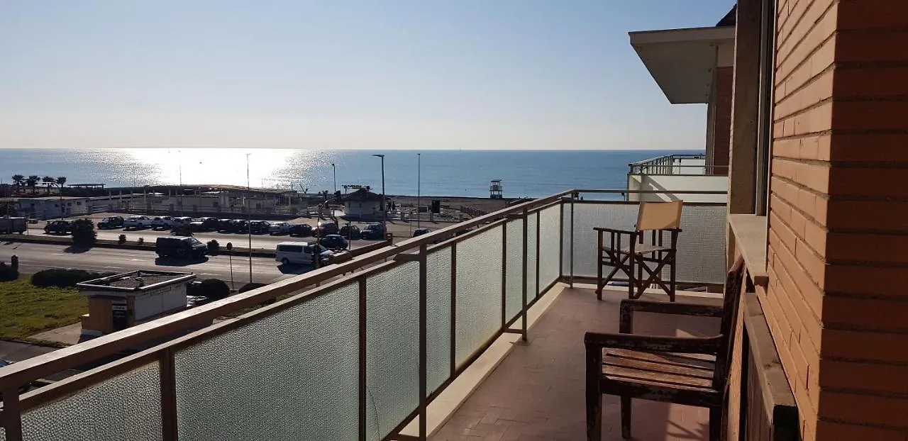 Апартаменты Sea View Лидо-ди-Остия